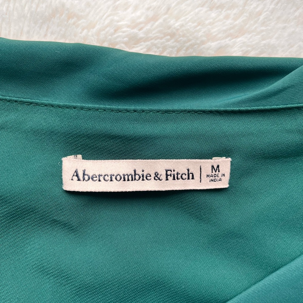 Abercrombie & Fitch Emerald Green Draped Cowl Neck Blouse - Picture 3 of 4